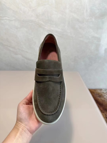 Men L*oro P*iana Top Sneaker