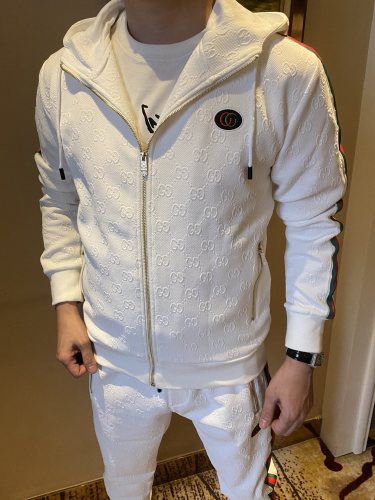 G*ucci Top Quality Suit