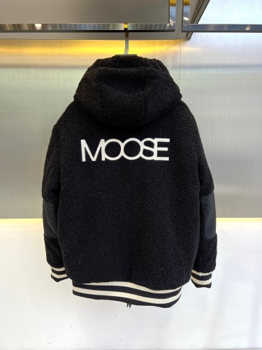 M*oose K*nuckle Top Quality Clothes