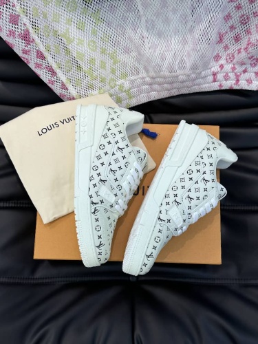 Men L*ouis V*uitton Top Sneakers