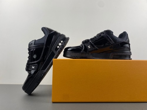 Men L*ouis V*uitton Top Sneakers Have Size EU47