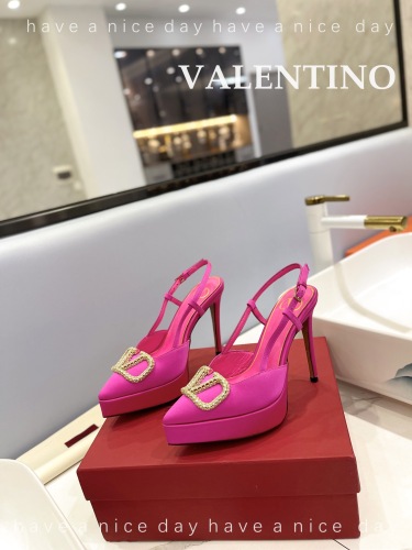 Women V*alentino Top Sandals