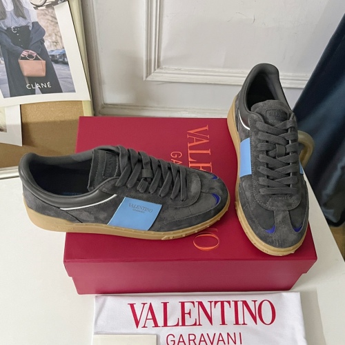 Men Women 𝑉*𝐴𝐿𝐸𝑁𝑇𝐼𝑁𝑂 Top Sneakers