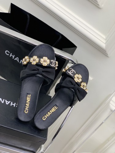 Women C*hanel Top Slippers