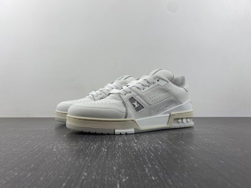 Men L*ouis V*uitton Top Sneakers