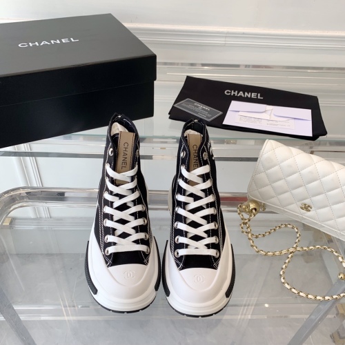 Women C*hanel Top Sneaker