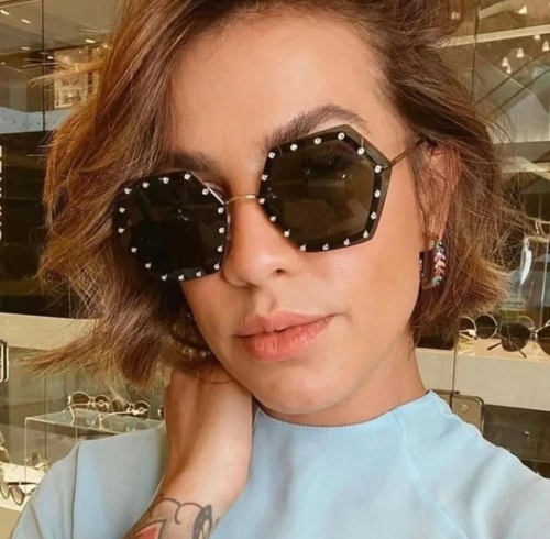 𝙑*𝘼𝙇𝙀𝙉𝙏𝙄𝙉𝙊 Glasses Top Quality