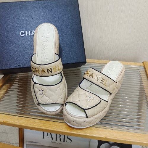 Women C*hanel Top Slippers