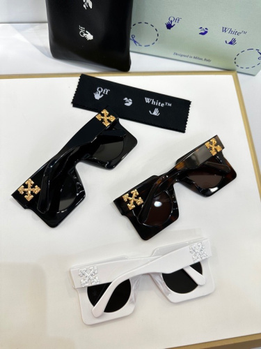 O*ff W*hite Glasses Top