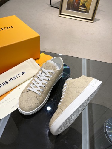 Men L*ouis V*uitton Top Sneakers