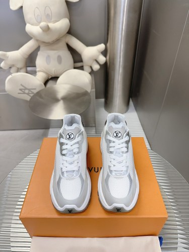 Women L*ouis V*uitton Top Sneakers