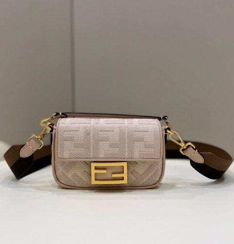 F*endi Bag Top Quality 19*11.5*4CM