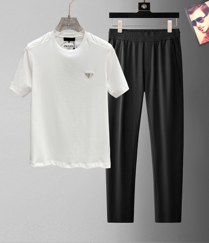 P*rada Top Quality Clothes