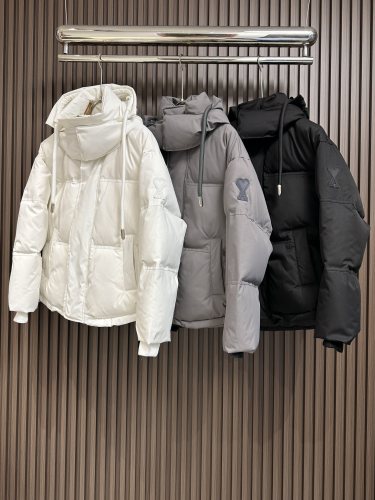 A*mi Top Quality Clothes