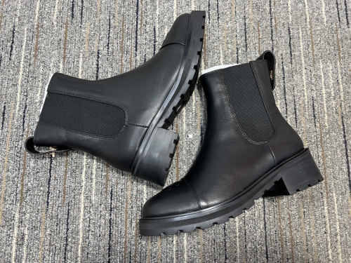 Women C*hanel Top Quality Sneaker