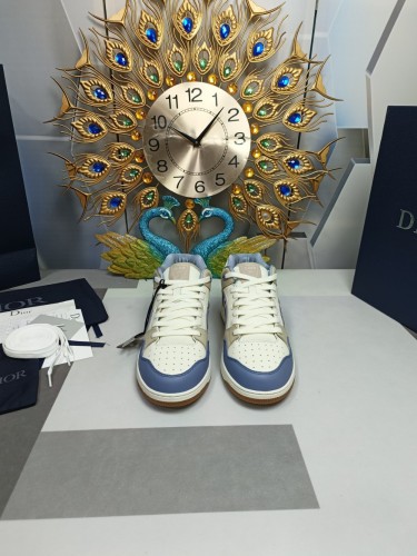 Men D*ior Top Sneakers