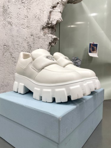 Women P*rada Top Quality Sneaker