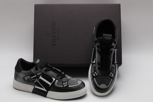 Men Women 𝑉*𝐴𝐿𝐸𝑁𝑇𝐼𝑁𝑂 Top Sneakers