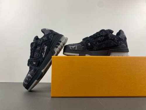 Men L*ouis V*uitton Top Sneakers Have Size EU47
