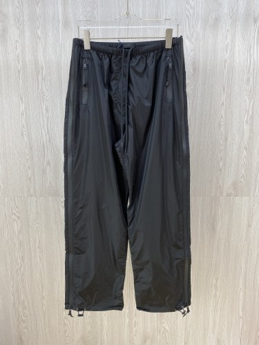 P*rada Top Quality Clothes