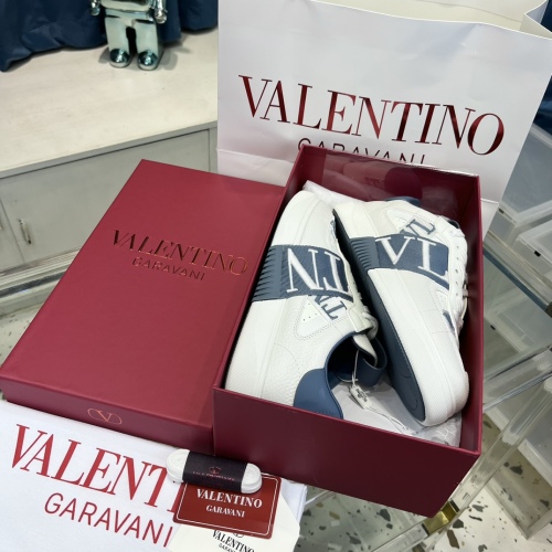 Men Women 𝑉*𝐴𝐿𝐸𝑁𝑇𝐼𝑁𝑂 Top Sneakers