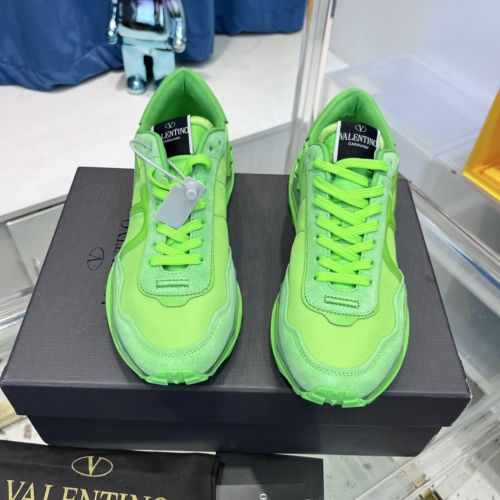 Men 𝑉*𝐴𝐿𝐸𝑁𝑇𝐼𝑁𝑂 Top Sneakers