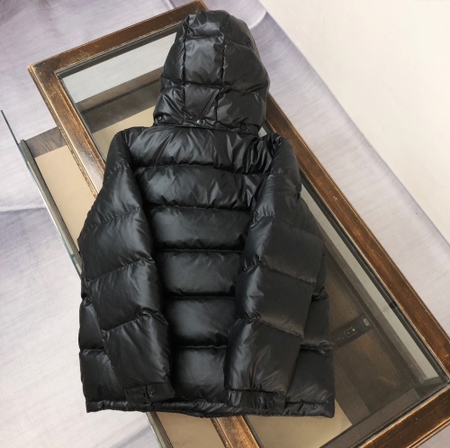 P*rada Top Quality Clothes