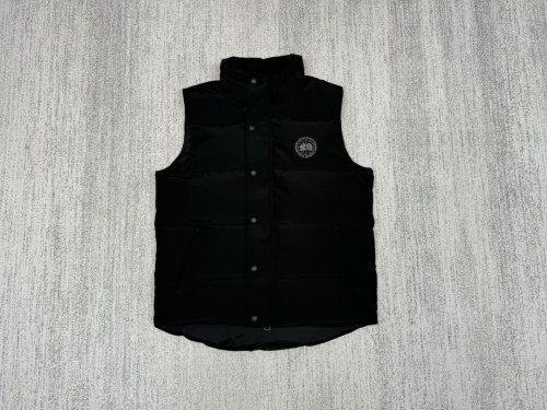 C*anada G*oose Top Quality Clothes