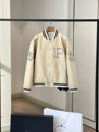 P*rada Top Quality Clothes