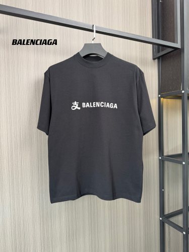 B*ALENCIAGA Top Quality Clothes