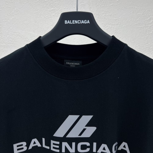 B*ALENCIAGA Top Quality Clothes
