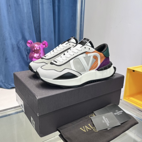 Men 𝑉*𝐴𝐿𝐸𝑁𝑇𝐼𝑁𝑂 Top Sneakers