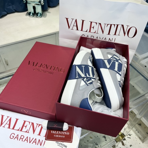 Men Women 𝑉*𝐴𝐿𝐸𝑁𝑇𝐼𝑁𝑂 Top Sneakers