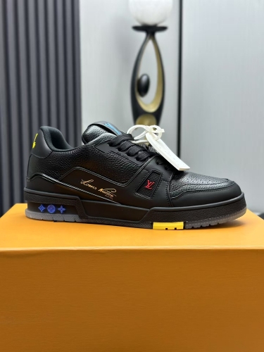 Men L*ouis V*uitton Top Sneakers
