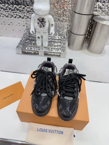 Men L*ouis V*uitton Top Sneakers