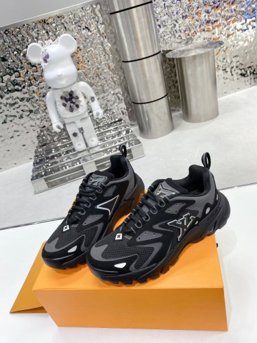 Men L*ouis V*uitton Top Sneakers