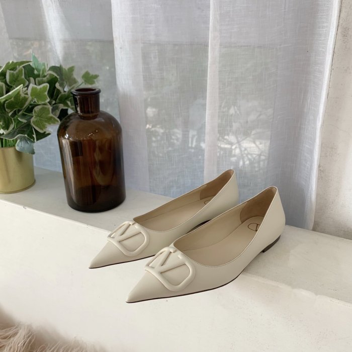Valentino Women Shoes Mule Flip Flop Sandals VLOGO SIGNATURE CALFSKIN PUMP FLAT with Original Box Luxury Brand