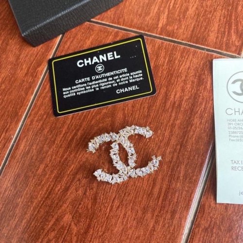 Chanel Luxury Womens Brooches