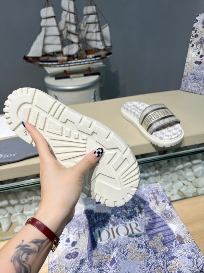 Dior Women Shoes Slippers DWAY SLIDE Luxury Brand DWAY SLIDE Cotton Embroidery with Micro Houndstooth with Original Box KCQ550PPE_S19O