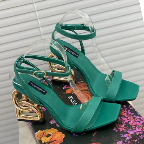 Dolce&Gabbana Womens Shoes Sandals Slippers Luxury Brand Fashion Patent leather sandals with DG Pop heel with Original Box