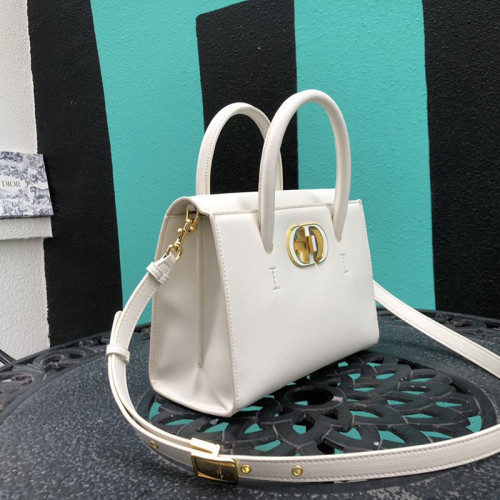 Dior Womens Bag Handbag MEDIUM ST HONORÉ TOTE Latte Grained Calfskin M9321UMBA_M941