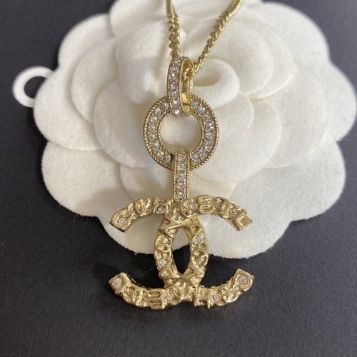Chanel Luxury Womens Necklace
