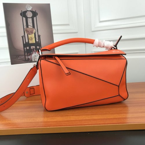 Loewe Womens Bag Puzzle Bag in Soft Grained Calfskin