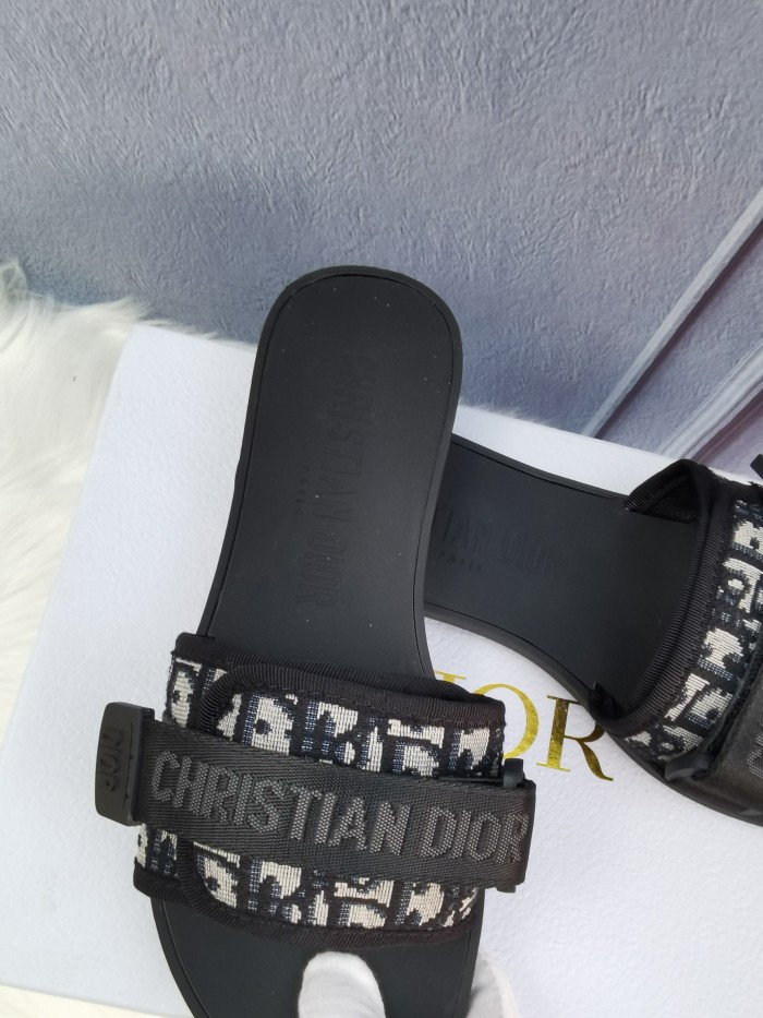 Dior Women Shoes Mule DWAY DIO(R)EVOLUTION SLIDE Luxury Brand DIO(R)EVOLUTION SLIDE Shiny Technical Fabric with Deep Blue Dior Oblique Print KCQ431OBY_S56B