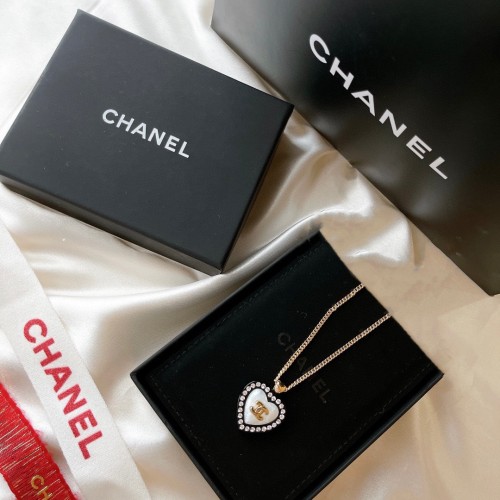 Chanel Luxury Womens Necklace AA822