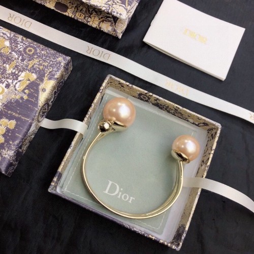 Dior Luxury Womens Bracelet