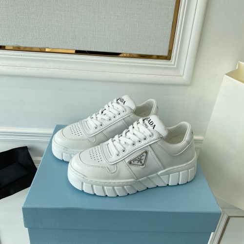 Prada Womens Shoes Casual Luxury Brand Breathable Sneakers with Original Box