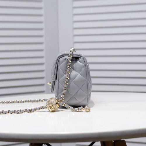 Chanel Womens Bags Crossbody Bag Flap Bag Lambskin & Gold-Tone Metal