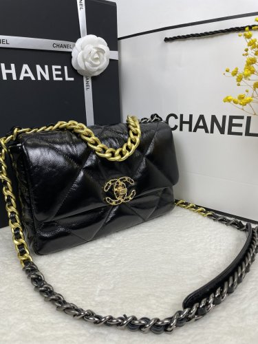 Chanel Womens Bags Shoulder Messenger Bags Chanel 19 Flap Bag Luxury Brand with Original Box