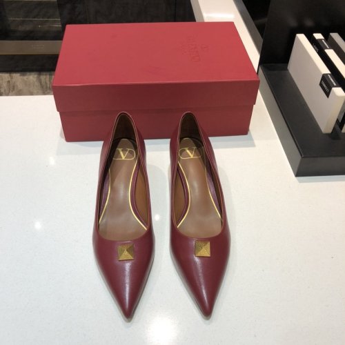 Valentino Womens Shoes Mid Heel Pumps 4.5cm